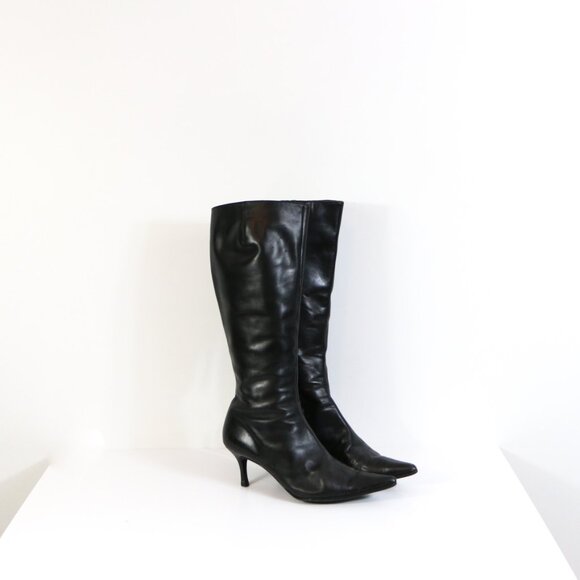 *Robert Robert Genuine Leather Black Boot - Picture 2 of 7